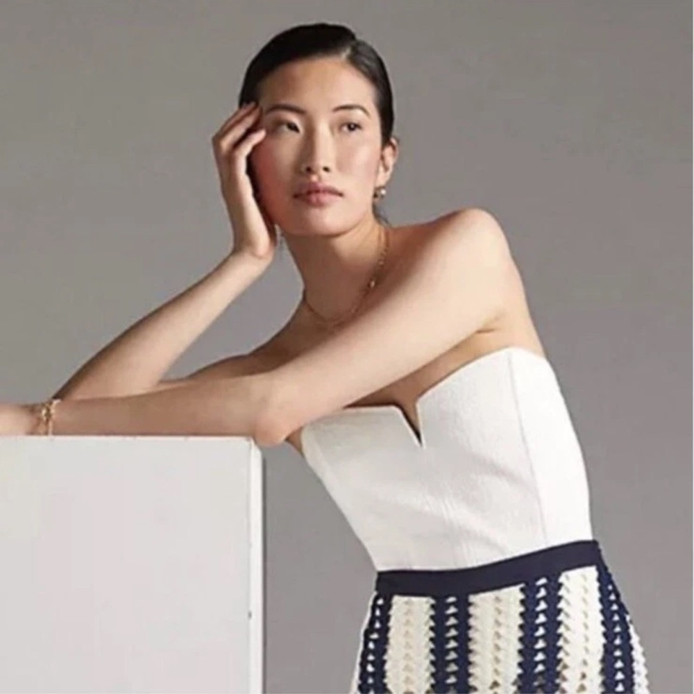 Anthropologie Porrige Chic Strapless White and Navy Dress - Picture 2 of 4